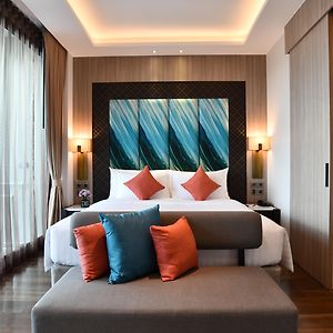 SKYVIEW Resort Phuket Patong Beach - SHA Extra Plus